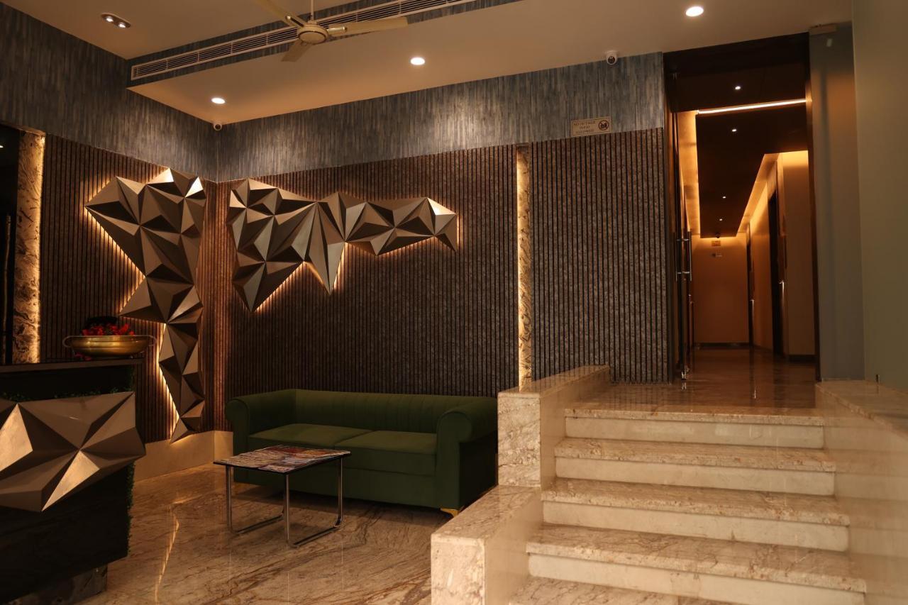 Hotel Pinaka Inn Lucknow Exterior photo