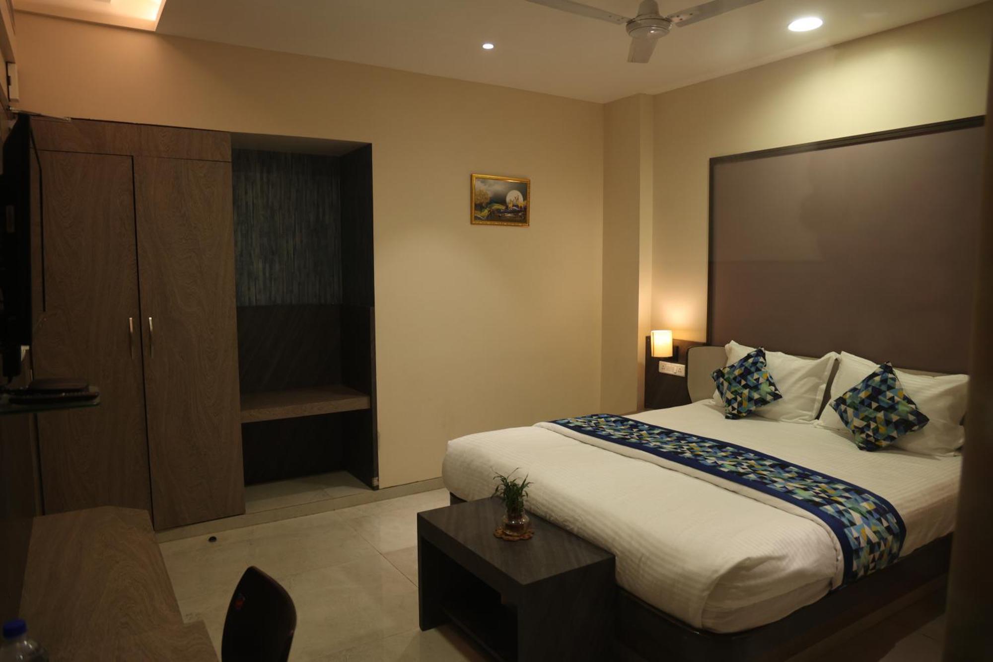 Hotel Pinaka Inn Lucknow Exterior photo
