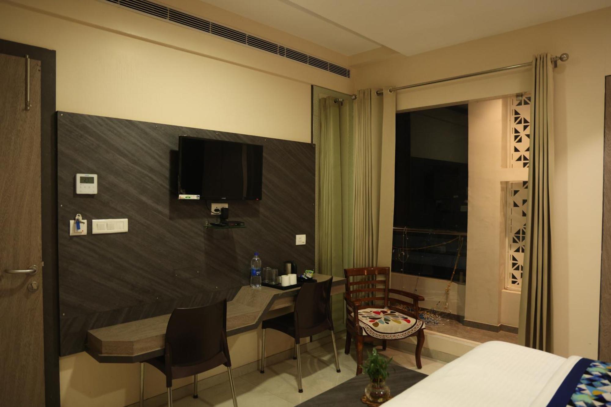 Hotel Pinaka Inn Lucknow Exterior photo